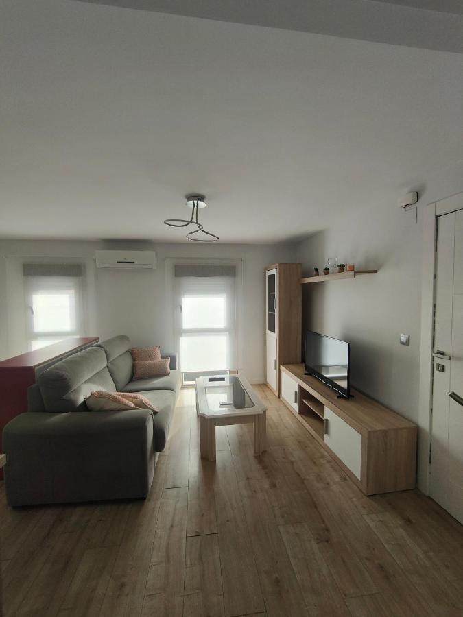 Apartamento Alojamiento Vandelvira 2 Jaén Exterior foto